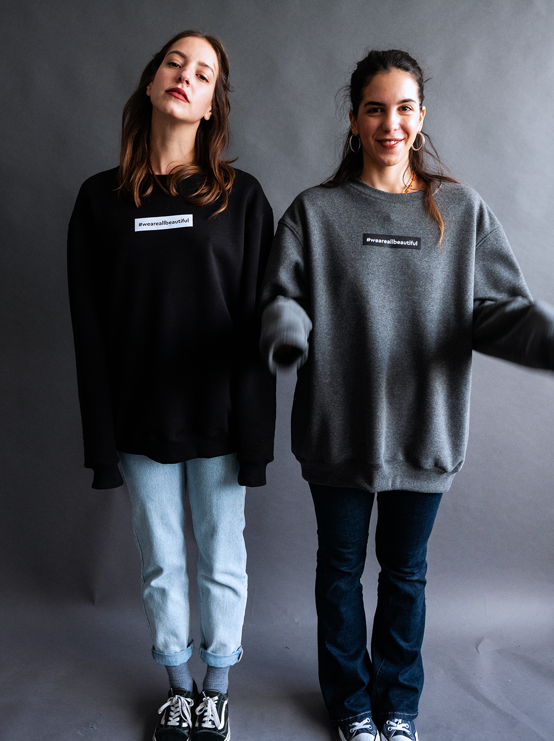 Chanel patch oversized crewneck sweatshirt best sale